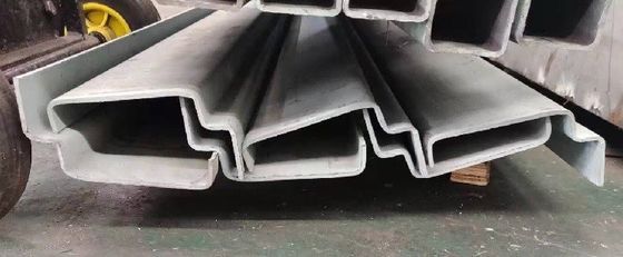 모래 분출 4.5mm 코튼 스틸 C 타입 Z 타입 운송 컨테이너 하단 사이드 레일 컨테이너 부품 및 액세서리